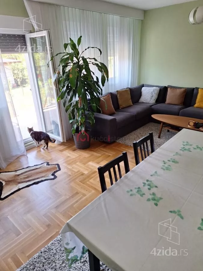 Osmosoban stan | 4zida