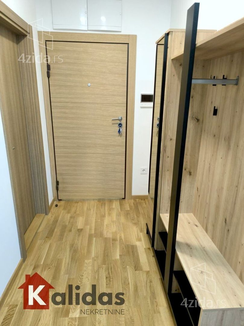 Apartment in Novi Sad - Više