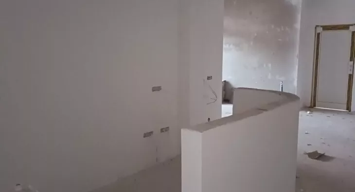 Poslovna zgrada | 4zida