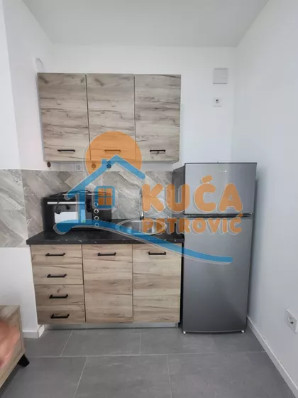 Učiteljska | 4zida.rs