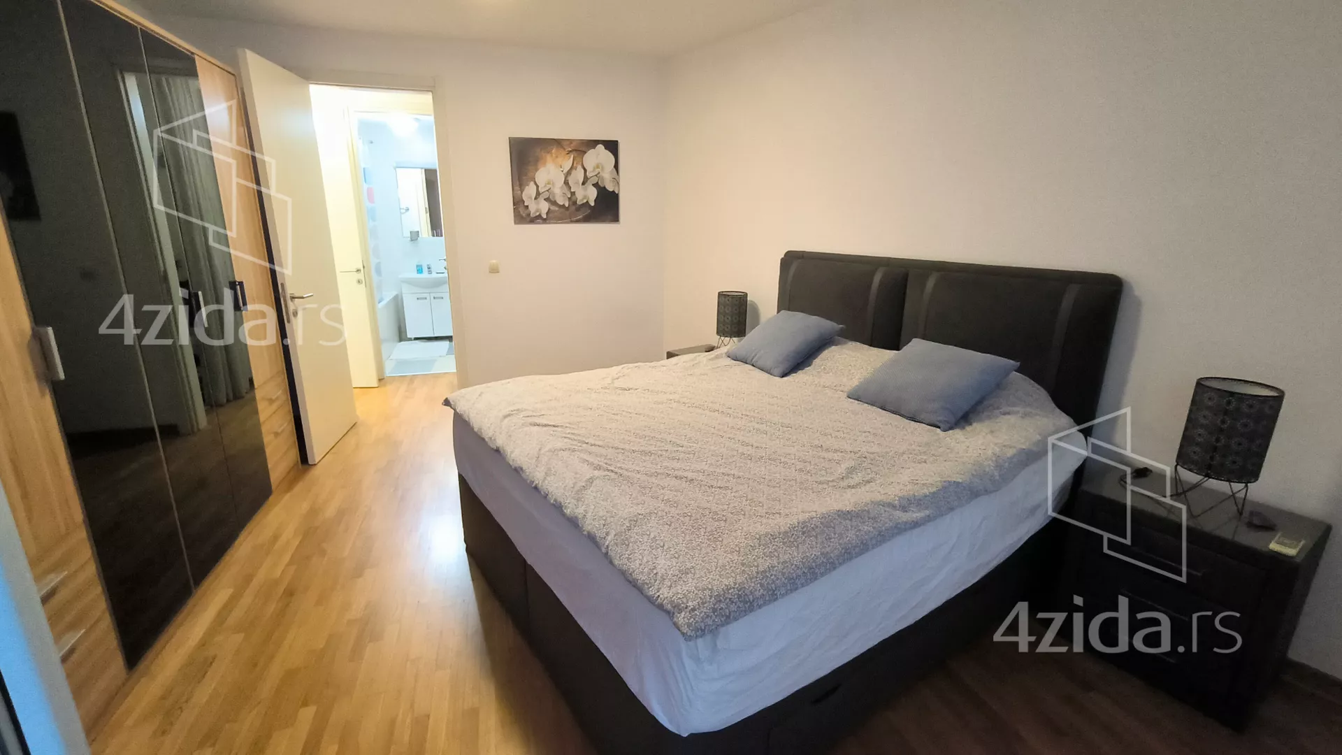 Četvoroiposoban stan | 4zida