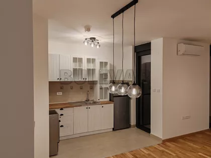 Lale Popović Tanje | 4zida.rs