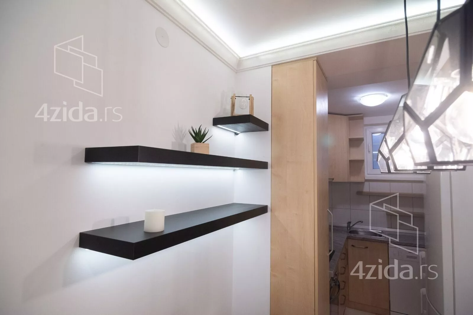 Сдается полуторакомнатная квартира, Центр, 420€, 40m² — фото