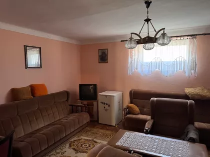 Zmaj Jovina 186 | 4zida.rs