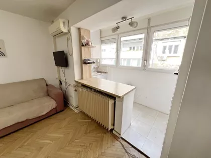 Maršala Birjuzova | 4zida.rs