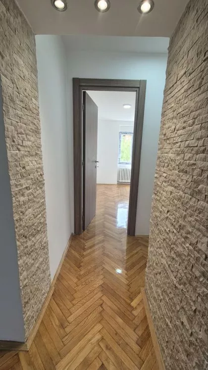 Adamovićevo Naselje | 4zida.rs