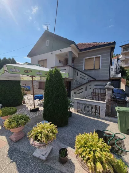 Poštanska 44 | 4zida.rs