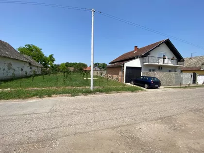 Lovćenac | 4zida.rs