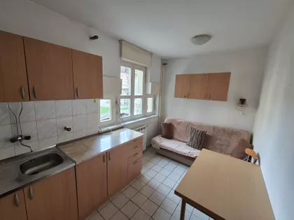 Marka Pola | 4zida.rs