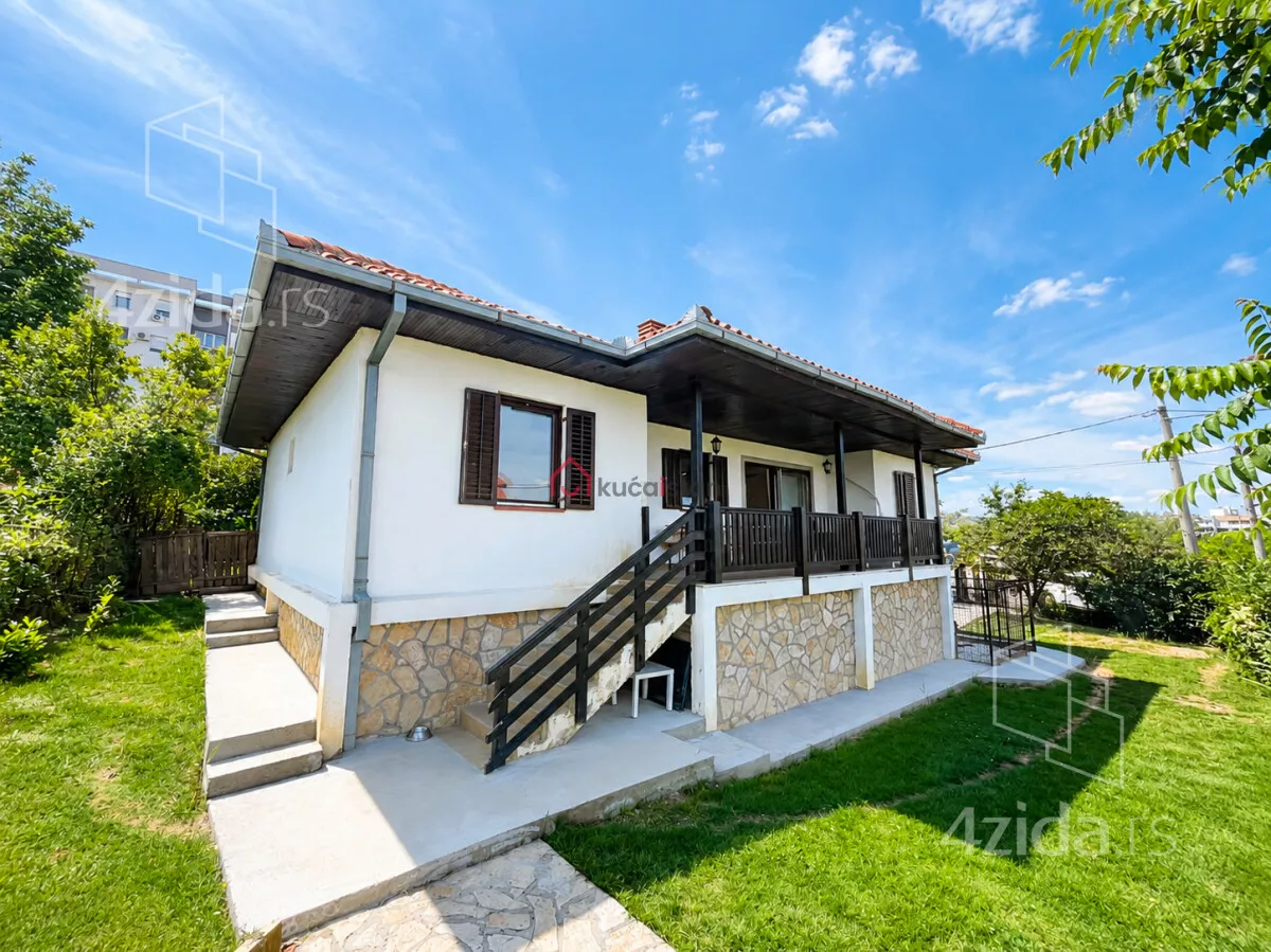 Kuća | 4zida