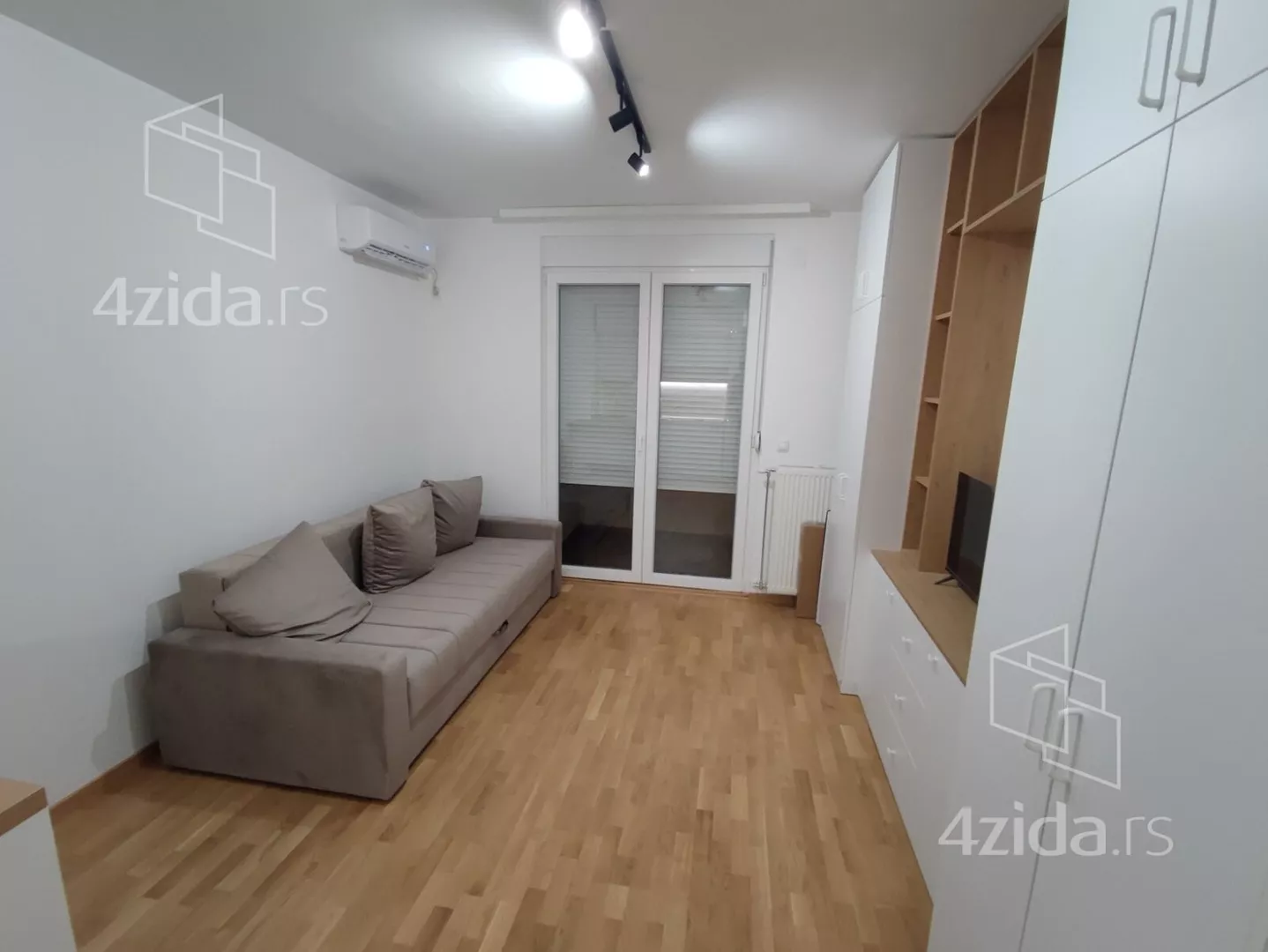 Garsonjera | 4zida