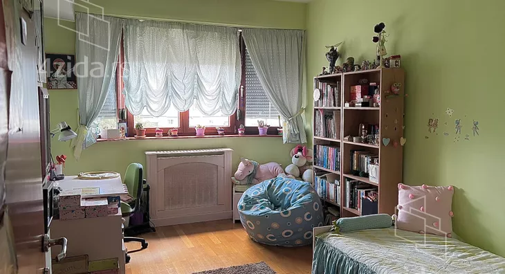 Šestosoban stan | 4zida