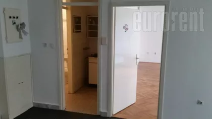 CRVENI KRST | 4zida.rs