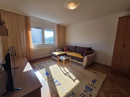 Trg Lazara Nešića | 4zida.rs