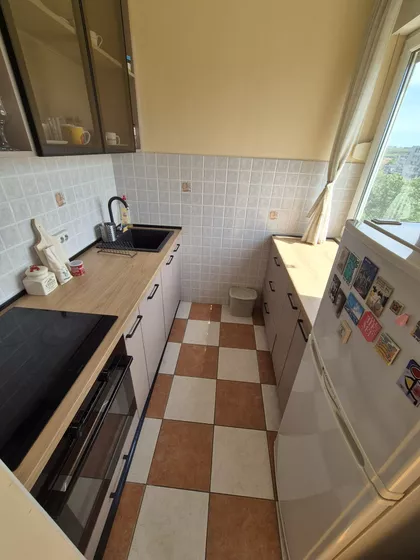 Ustanička | 4zida.rs