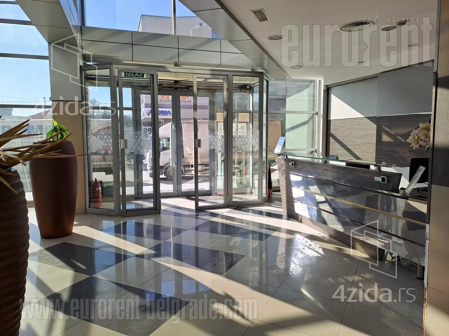 Poslovni prostor | 4zida