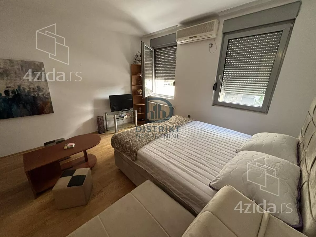 Garsonjera | 4zida