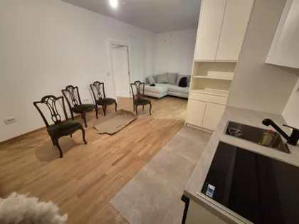 Karađorđeva | 4zida.rs