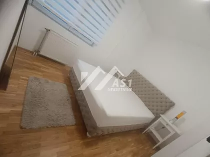 Trg Komenskog | 4zida.rs