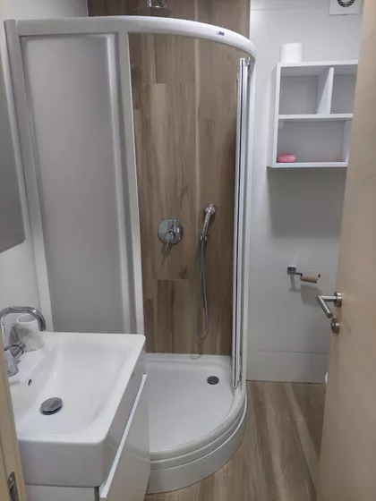 Vojvode Đurovića 26 | 4zida.rs