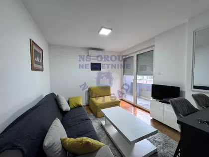 Bulevar Oslobođenja | 4zida.rs