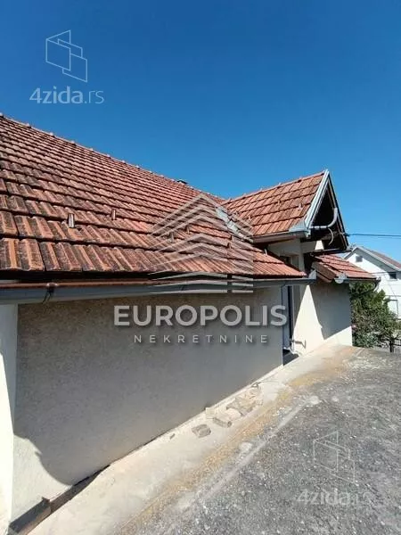 3-etažna kuća | 4zida