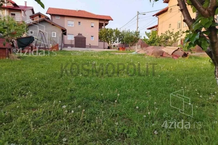 Građevinsko zemljište | 4zida