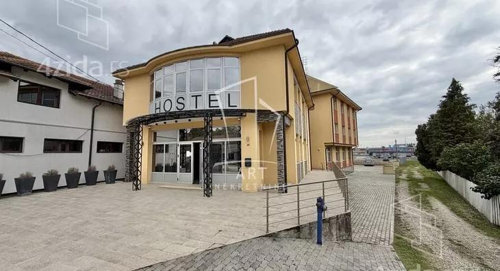 Ugostiteljski objekat | 4zida