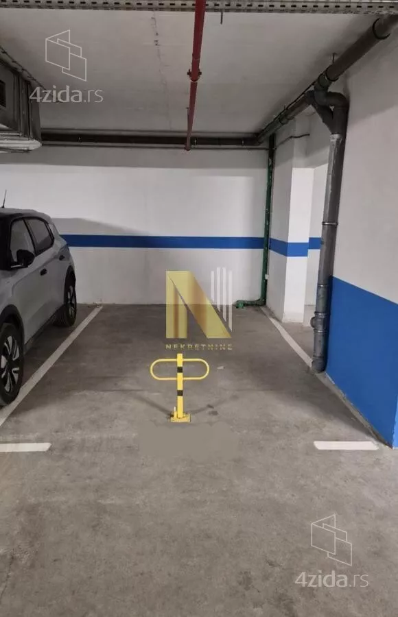 Parking | 4zida