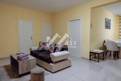 Šarplaninska | 4zida.rs