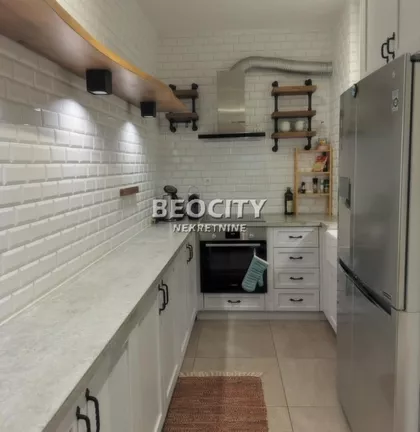 Starine Novaka | 4zida.rs