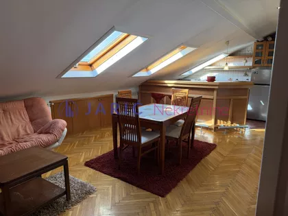 Luja Adamiča 12 | 4zida.rs