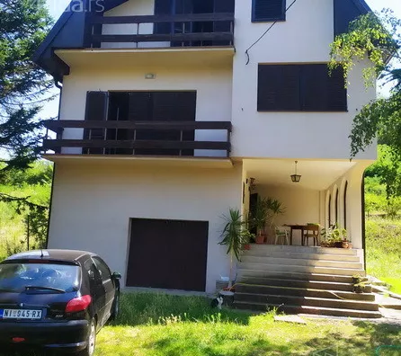 3-etažna kuća | 4zida
