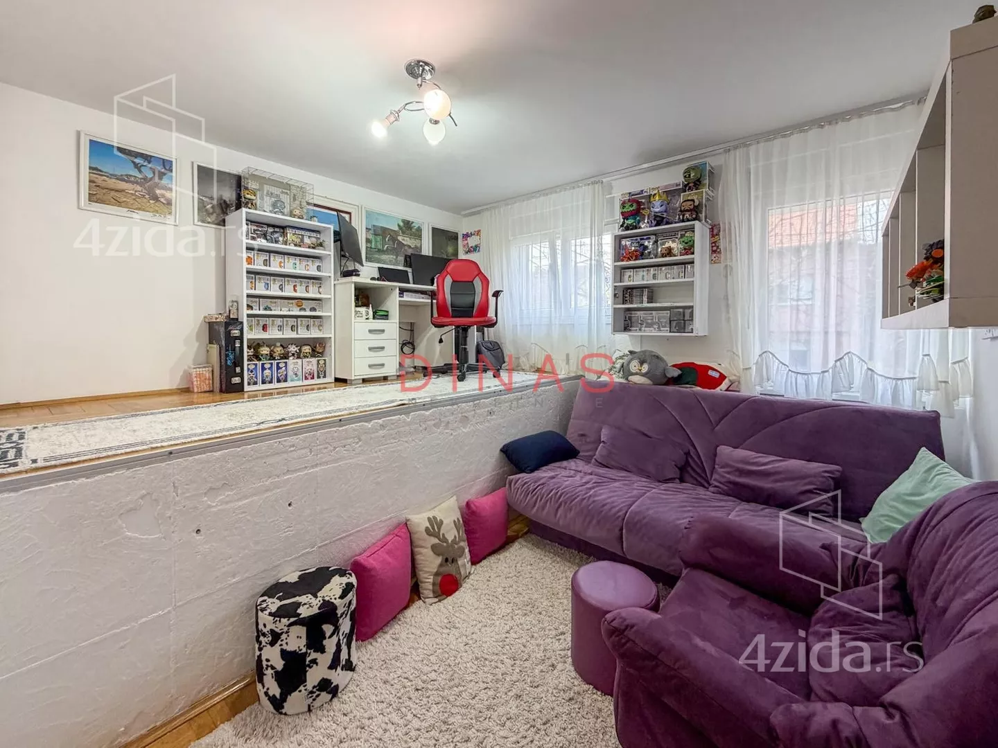 Dvoiposoban stan | 4zida