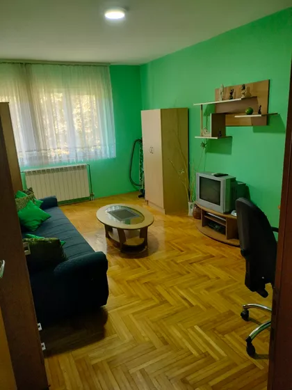 Pera Ćetkovića 64 | 4zida.rs