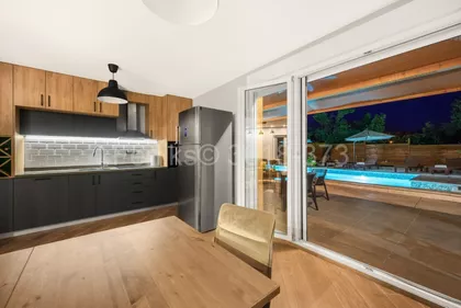 Velika Moštanica | 4zida.rs