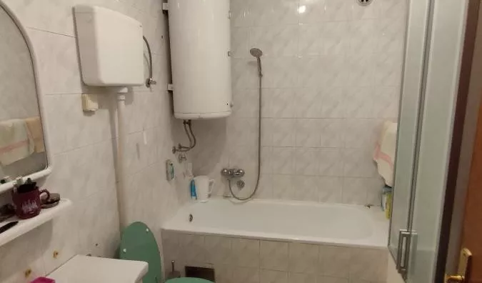 Šestosoban stan | 4zida