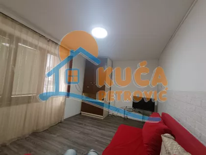 Đuke Dinić | 4zida.rs