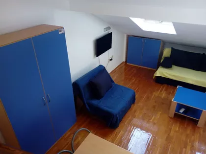 Petra Drapšina 35 | 4zida.rs