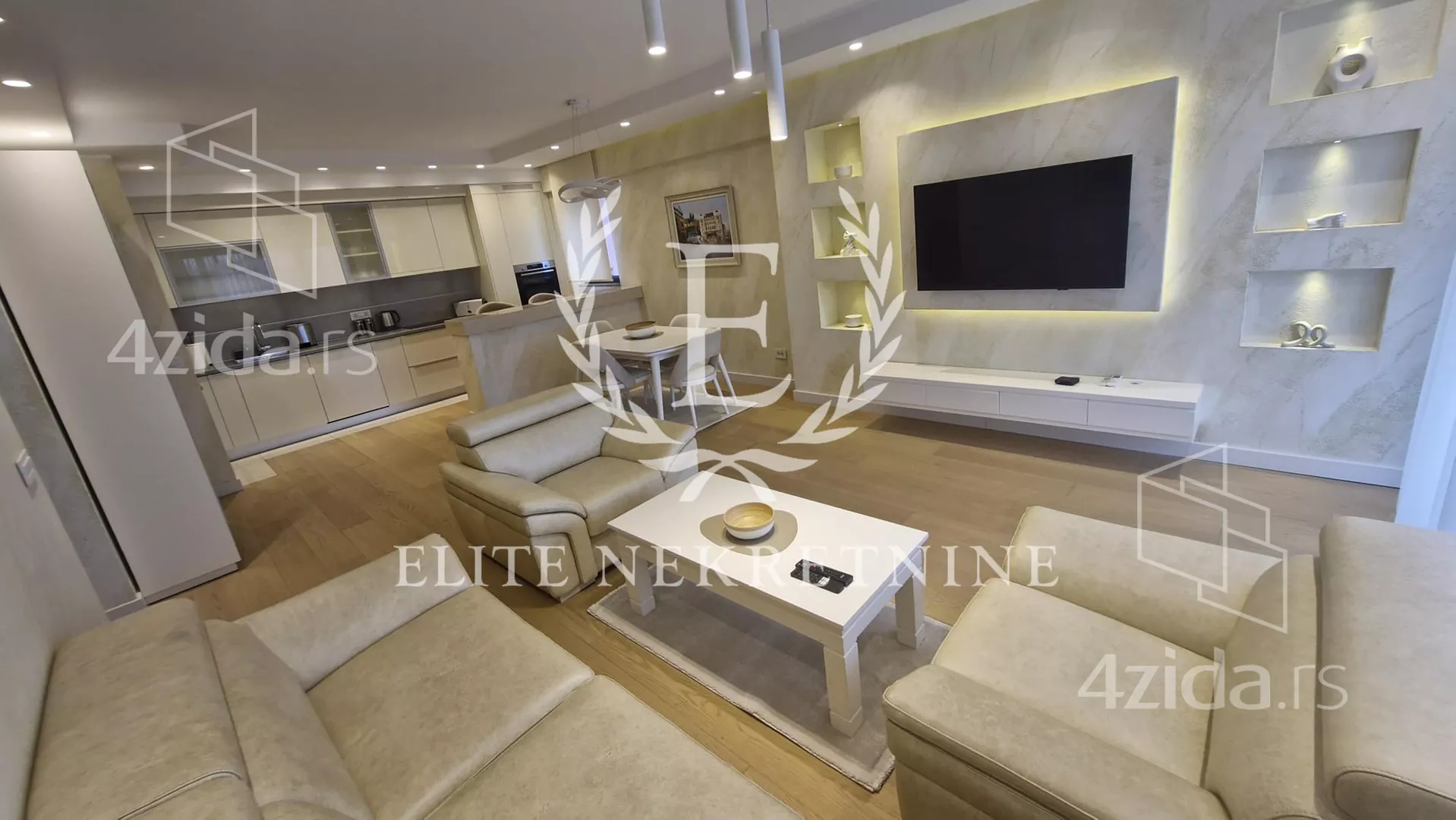 Četvorosoban stan | 4zida