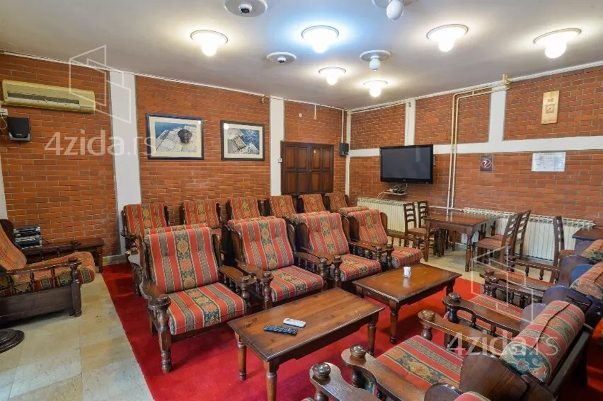 Turistički objekat | 4zida