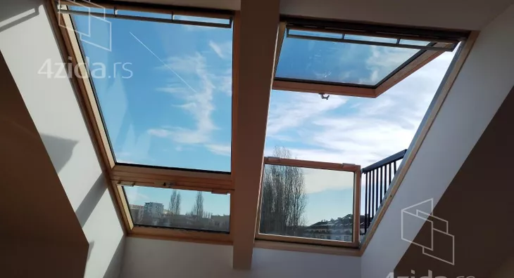 Četvoroiposoban stan | 4zida