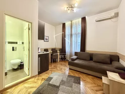 Cetinjska | 4zida.rs