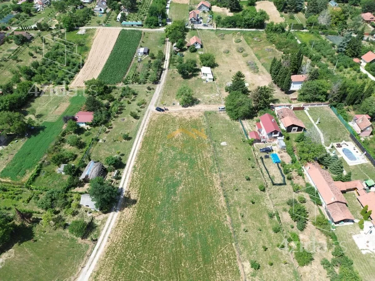 Plac | 4zida