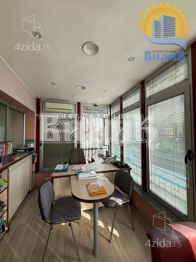 Poslovni prostor | 4zida
