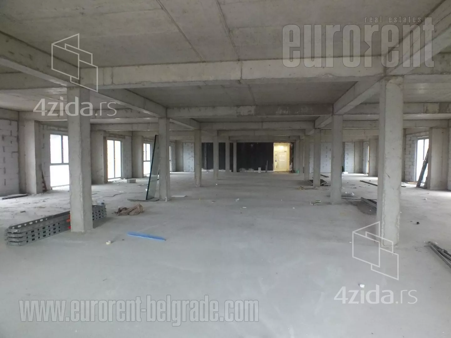 Poslovni prostor | 4zida