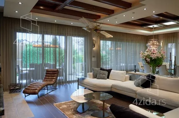 4-etažna kuća | 4zida