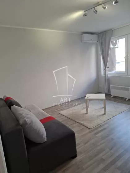 Kičevska | 4zida.rs