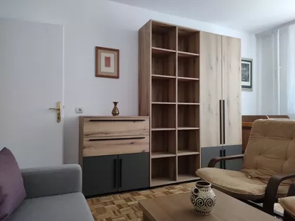 Radnička | 4zida.rs