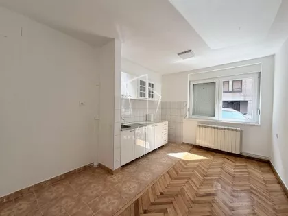 Internacionalnih brigada | 4zida.rs